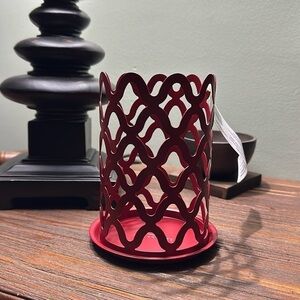 PartyLite (New Development Sample) Red Wave Candle Sleeve